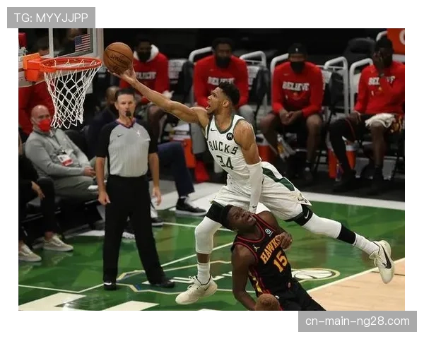 雄鹿字母哥超级顶薪组合 角色球员签约控制薪资水平